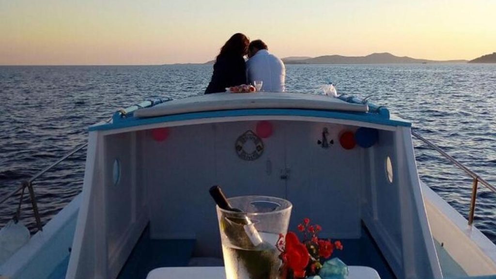 boat romance